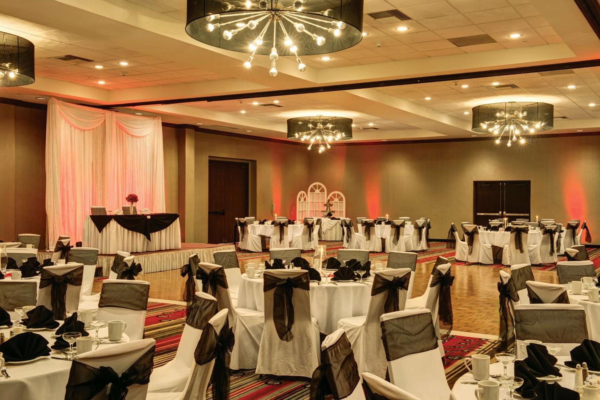 מלון Doubletree By Hilton בואנה פארק מראה חיצוני תמונה